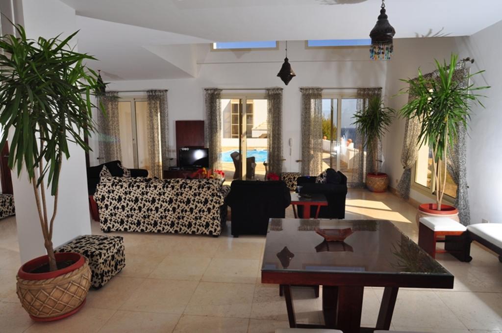 Carlton Luxury Villa Sarm es-Sejk Szoba fotó